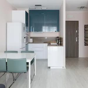 Cedrowa Street Modern Apartament